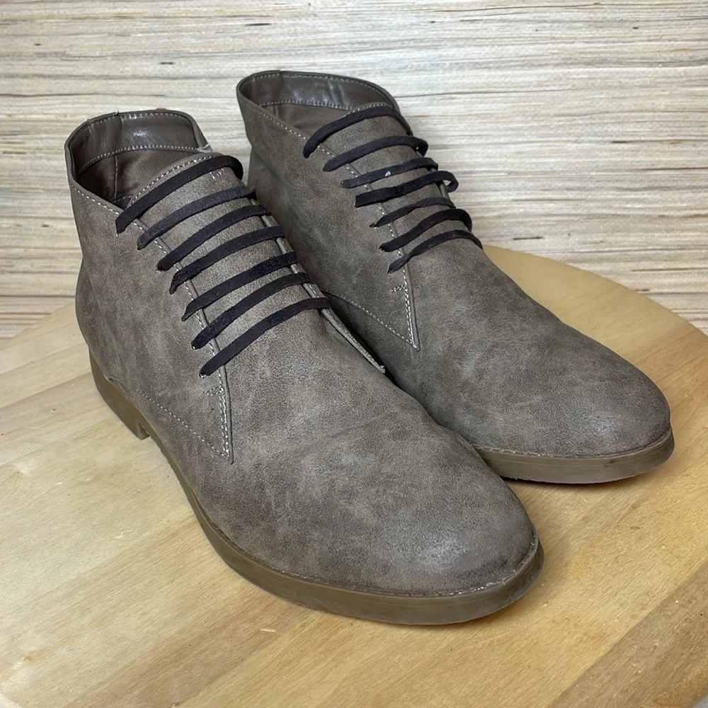 Indigo Rd Faux Suede Ankle Booties woman’s size 8.5 Brown